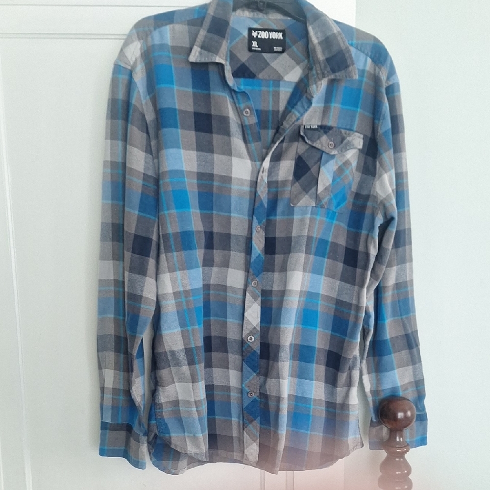 Men's Blue and Gray Plaid Button-Down Shirt